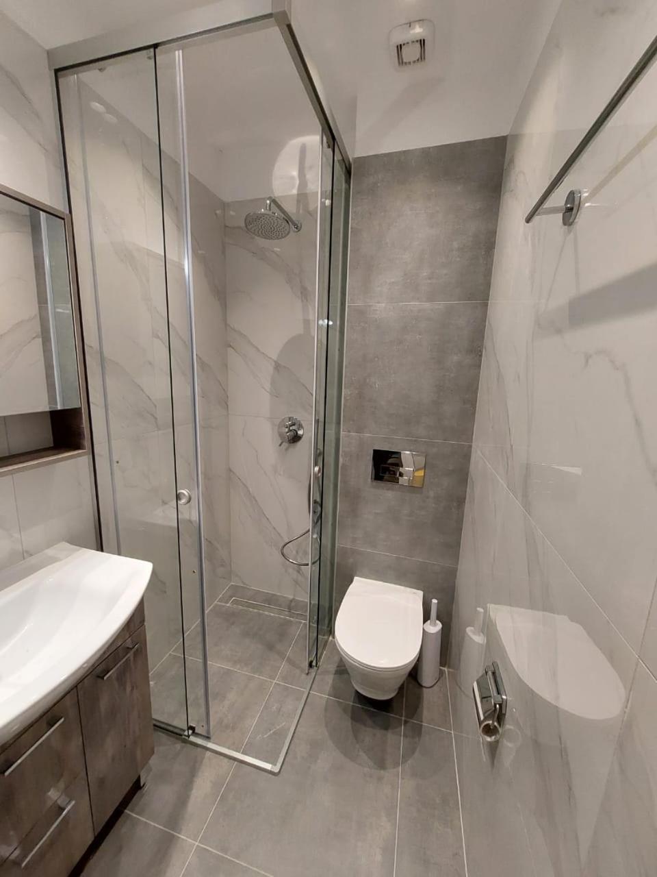 Emotion Apartments Аспровалта Екстер'єр фото