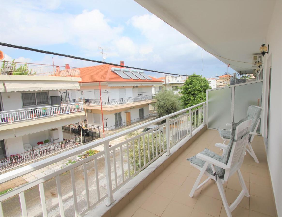 Emotion Apartments Аспровалта Екстер'єр фото